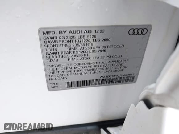✅ 2024 Audi Q3 S line Premium • VIN: WA1DECF37R1084843 • Lot: 43735599. Listed on IAAI with 10,462 mi. Free auction sales archive from the USA and detailed vehicle history report at DreamBid. Image 9.