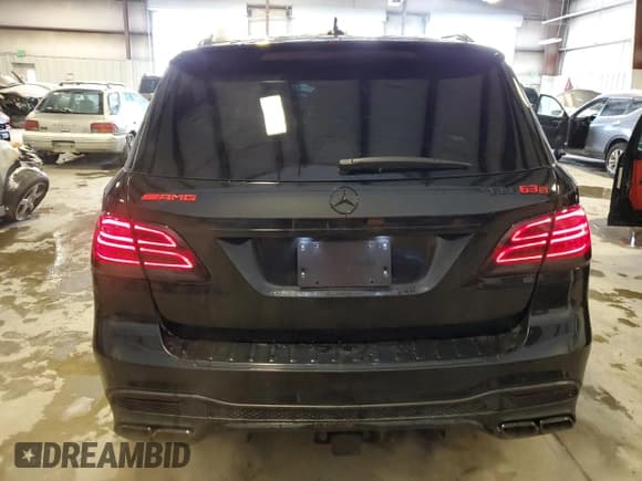✅ 2018 Mercedes-Benz GLE 63 S AMG • VIN: 4JGDA7FB0JB036238 • Lot: 43861995. Listed on Copart with 58,952 mi. Free auction sales archive from the USA and detailed vehicle history report at DreamBid. Image 6.