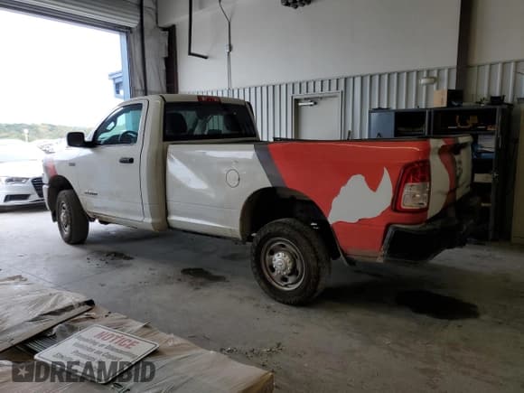✅ 2022 Ram 2500 Tradesman • VIN: 3C6MR5AJ6NG222631 • Лот: 81639285. Опубликован ранее на Copart с пробегом 66 389 миль. Бесплатный доступ к архиву аукционных продаж из США и подробный отчёт об истории автомобиля на DreamBid. Изображение 2.