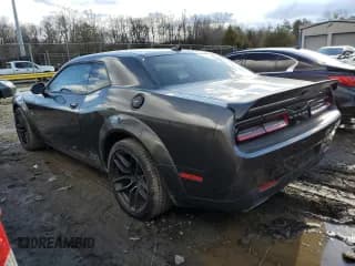 ✅ 2021 Dodge Challenger R/T Scat Pack • VIN: 2C3CDZFJ5MH555408 • Lot: 36122513. Wystawiony na Copart z przebiegiem 6 882 mil. Bezpłatny archiwum sprzedaży aukcyjnych z USA i szczegółowy raport historii pojazdu na DreamBid. Zdjęcie 2.