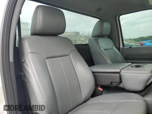 ✅ 2016 Ford F-250 XLT • VIN: 1FTBF2B61GEB74113 • Lot: 71775775. Listed on Copart with Not provided. Free auction sales archive from the USA and detailed vehicle history report at DreamBid. Image 10.