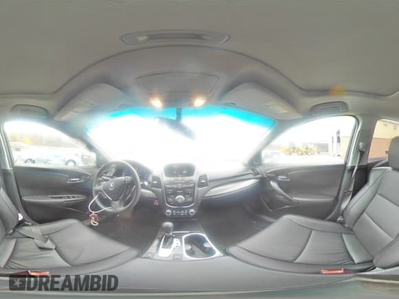 ✅ 2018 Acura RDX • VIN: 5J8TB4H31JL024029 • Lot: 92995075. Wystawiony na Copart z przebiegiem 91 398 mil. Bezpłatny archiwum sprzedaży aukcyjnych z USA i szczegółowy raport historii pojazdu na DreamBid. Zdjęcie 15.