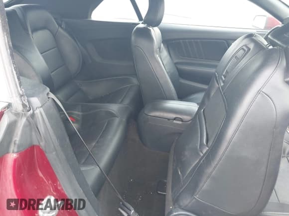 ✅ 2016 Ford Mustang EcoBoost Premium • VIN: 1FATP8UH9G5231523 • Lot: 43578540. Listed on IAAI with 132,335 mi. Free auction sales archive from the USA and detailed vehicle history report at DreamBid. Image 8.