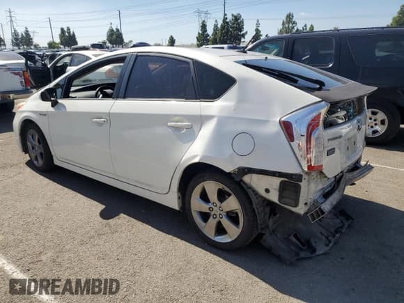 ✅ 2013 Toyota Prius Three • VIN: JTDKN3DU6D1648953 • Lot: 89533385. Listed on Copart with 230,575 mi. Free auction sales archive from the USA and detailed vehicle history report at DreamBid. Image 2.