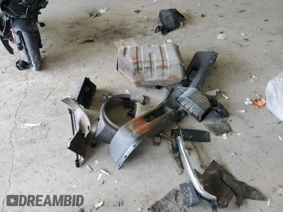 2002 Chevrolet S-10 LS с VIN 1GCDT13WX2K226276, выставлен на аукционе Copart как лот 69970845 с пробегом 181 735 миль миль и Списание • Salvage title. История ставок и продаж доступна на DreamBid. Изображение 12.