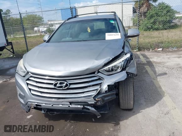 ✅ 2015 Hyundai Santa Fe Limited • VIN: KM8SN4HF3FU110855 • Лот: 42031780. Опубликован ранее на IAAI с пробегом 161 259 миль. Бесплатный доступ к архиву аукционных продаж из США и подробный отчёт об истории автомобиля на DreamBid. Изображение 6.