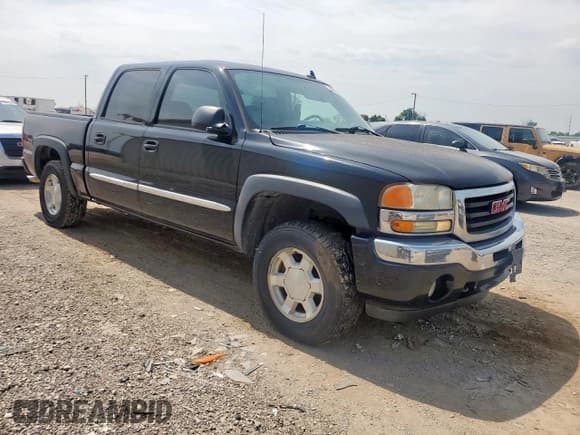 ✅ 2006 GMC Sierra 1500 SLE2 • VIN: 2GTEK13Z161255530 • Lot: 56800635. Wystawiony na Copart z przebiegiem 306 137 mil. Bezpłatny archiwum sprzedaży aukcyjnych z USA i szczegółowy raport historii pojazdu na DreamBid. Zdjęcie 4.