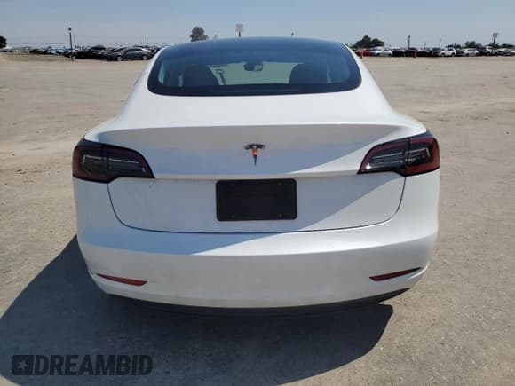 ✅ 2023 Tesla Model 3 • VIN: 5YJ3E1EA1PF684526 • Лот: 50915345. Опубликован ранее на Copart с пробегом 14 109 миль. Бесплатный доступ к архиву аукционных продаж из США и подробный отчёт об истории автомобиля на DreamBid. Изображение 6.