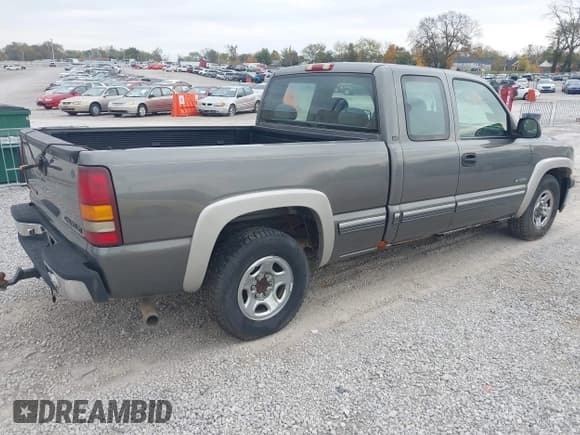 ✅ 2000 Chevrolet Silverado 1500 LT • VIN: 2GCEC19T2Y1197530 • Лот: 43614158. Опубликован ранее на IAAI с пробегом 211 221 миль. Бесплатный доступ к архиву аукционных продаж из США и подробный отчёт об истории автомобиля на DreamBid. Изображение 4.