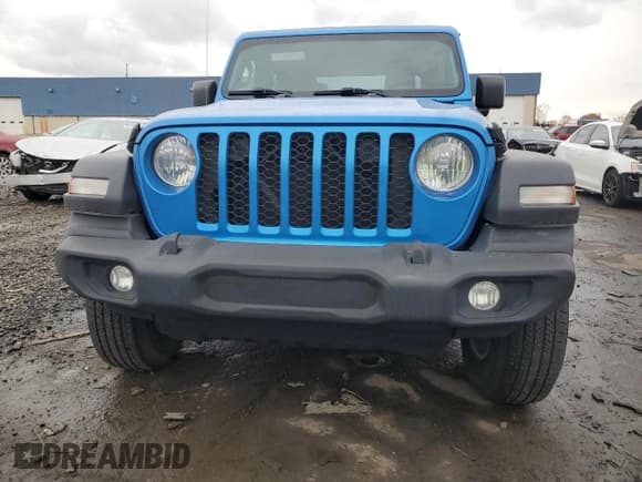 ✅ 2022 Jeep Gladiator Sport • VIN: 1C6HJTAG7NL100980 • Лот: 90792205. Опубликован ранее на Copart с пробегом 27 819 миль. Бесплатный доступ к архиву аукционных продаж из США и подробный отчёт об истории автомобиля на DreamBid. Изображение 5.