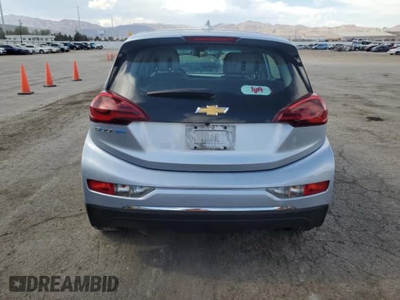✅ 2017 Chevrolet Bolt EV LT • VIN: 1G1FW6S01H4183673 • Lot: 60931894. Wystawiony na Copart z przebiegiem 61 002 mil. Bezpłatny archiwum sprzedaży aukcyjnych z USA i szczegółowy raport historii pojazdu na DreamBid. Zdjęcie 6.