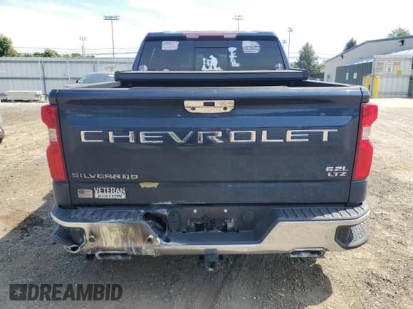 ✅ 2020 Chevrolet Silverado 1500 LTZ • VIN: 3GCUYGEL1LG171247 • Lot: 60271334. Wystawiony na Copart z przebiegiem 102 720 mil. Bezpłatny archiwum sprzedaży aukcyjnych z USA i szczegółowy raport historii pojazdu na DreamBid. Zdjęcie 6.