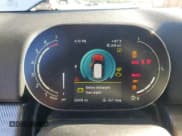 ✅ 2024 MINI Countryman Cooper S • VIN: WMZ53BR06R3S24526 • Lot: 90802655. Wystawiony na Copart z przebiegiem 2 416 mil. Bezpłatny archiwum sprzedaży aukcyjnych z USA i szczegółowy raport historii pojazdu na DreamBid. Zdjęcie 9.