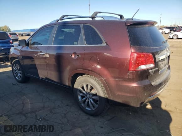 ✅ 2013 Kia Sorento SX • VIN: 5XYKW4A26DG345399 • Lot: 86406465. Wystawiony na Copart z przebiegiem 160 055 mil. Bezpłatny archiwum sprzedaży aukcyjnych z USA i szczegółowy raport historii pojazdu na DreamBid. Zdjęcie 2.