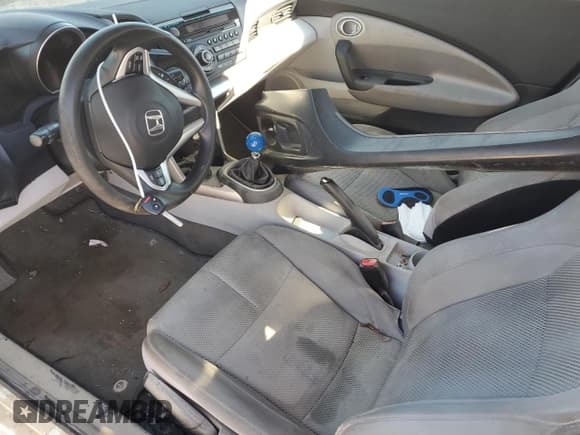✅ 2011 Honda CR-Z • VIN: JHMZF1C49BS014589 • Лот: 70101085. Опубликован ранее на Copart с пробегом 151 702 миль. Бесплатный доступ к архиву аукционных продаж из США и подробный отчёт об истории автомобиля на DreamBid. Изображение 8.