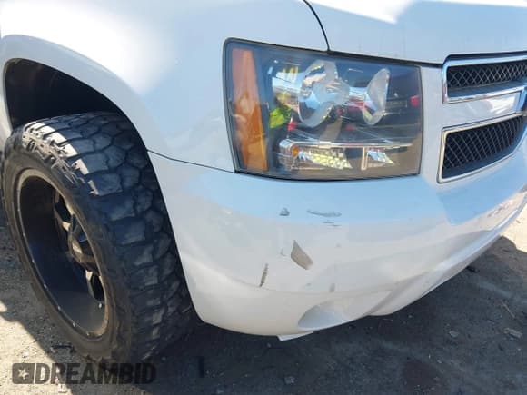 ✅ 2011 Chevrolet Tahoe Commercial • VIN: 1GNLC2E08BR172212 • Lot: 43362402. Wystawiony na IAAI z przebiegiem 142 028 mil. Bezpłatny archiwum sprzedaży aukcyjnych z USA i szczegółowy raport historii pojazdu na DreamBid. Zdjęcie 6.