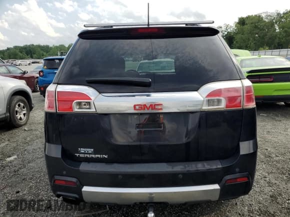 ✅ 2014 GMC Terrain Denali • VIN: 2GKALUEK2E6173437 • Lot: 57701675. Wystawiony na Copart z przebiegiem 224 173 mil. Bezpłatny archiwum sprzedaży aukcyjnych z USA i szczegółowy raport historii pojazdu na DreamBid. Zdjęcie 6.