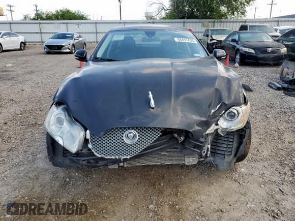 ✅ 2011 Jaguar XF • VIN: SAJWA0FB4BLR93439 • Lot: 68491455. Listed on Copart with 100,927 mi. Free auction sales archive from the USA and detailed vehicle history report at DreamBid. Image 5.