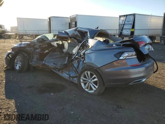 ✅ 2020 Volkswagen Passat SE • VIN: 1VWSA7A39LC009612 • Lot: 82468095. Listed on Copart with Not provided. Free auction sales archive from the USA and detailed vehicle history report at DreamBid. Image 2.