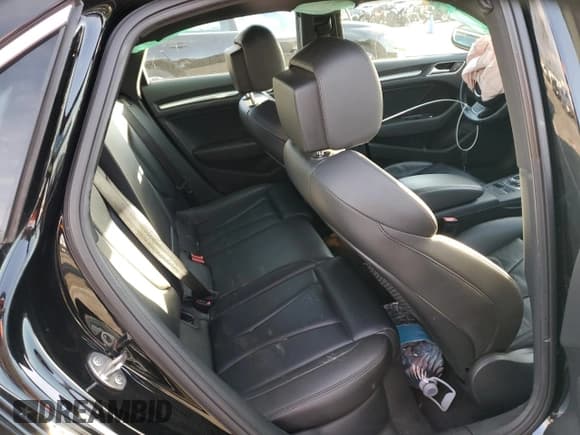 ✅ 2016 Audi A3 Premium Plus • VIN: WAUC7GFF2G1039901 • Лот: 45042995. Опубликован ранее на Copart с пробегом 73 212 миль. Бесплатный доступ к архиву аукционных продаж из США и подробный отчёт об истории автомобиля на DreamBid. Изображение 11.