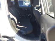 ✅ 2017 Jeep Renegade Sport • VIN: ZACCJBAB5HPG19219 • Lot: 43586894. Wystawiony na IAAI z przebiegiem 144 899 mil. Bezpłatny archiwum sprzedaży aukcyjnych z USA i szczegółowy raport historii pojazdu na DreamBid. Zdjęcie 8.