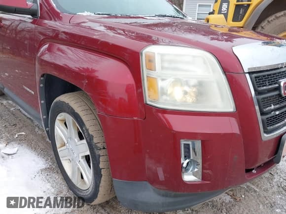 ✅ 2010 GMC Terrain SLE-2 • VIN: 2CTFLEEW4A6386026 • Lot: 41609095. Wystawiony na IAAI z przebiegiem 153 223 mil. Bezpłatny archiwum sprzedaży aukcyjnych z USA i szczegółowy raport historii pojazdu na DreamBid. Zdjęcie 6.
