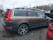 ✅ 2015 Volvo XC70 T6 Platinum • VIN: YV4902ND6F1192071 • Lot: 41848036. Listed on IAAI with 105,477 mi. Free auction sales archive from the USA and detailed vehicle history report at DreamBid. Image 14.