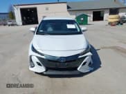 ✅ 2021 Toyota Prius LE • VIN: JTDKAMFP8M3174629 • Lot: 42087974. Listed on IAAI with 16,348 mi. Free auction sales archive from the USA and detailed vehicle history report at DreamBid. Image 12.