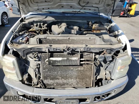 ✅ 2008 Ford F-250 XL • VIN: 1FTSX20538EB18327 • Лот: 85194085. Опубликован ранее на Copart с пробегом 238 247 миль. Бесплатный доступ к архиву аукционных продаж из США и подробный отчёт об истории автомобиля на DreamBid. Изображение 11.