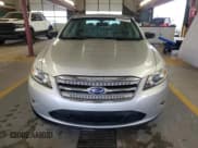 ✅ 2012 Ford Taurus SE • VIN: 1FAHP2DW6CG115826 • Лот: 82303215. Опубликован ранее на Copart с пробегом 205 489 миль. Бесплатный доступ к архиву аукционных продаж из США и подробный отчёт об истории автомобиля на DreamBid. Изображение 5.