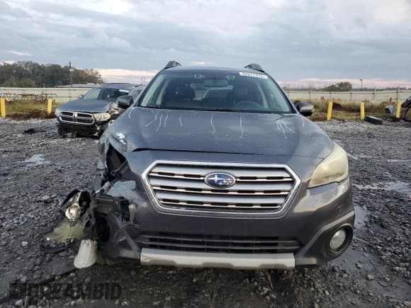 ✅ 2015 Subaru Outback Limited • VIN: 4S4BSBNC3F3250255 • Lot: 92077975. Listed on Copart with 158,695 mi. Free auction sales archive from the USA and detailed vehicle history report at DreamBid. Image 5.
