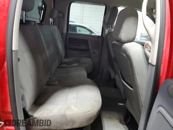 ✅ 2006 Dodge 2500 SLT • VIN: 1D7KS28C26J203297 • Lot: 84018005. Wystawiony na Copart z przebiegiem 230 171 mil. Bezpłatny archiwum sprzedaży aukcyjnych z USA i szczegółowy raport historii pojazdu na DreamBid. Zdjęcie 10.