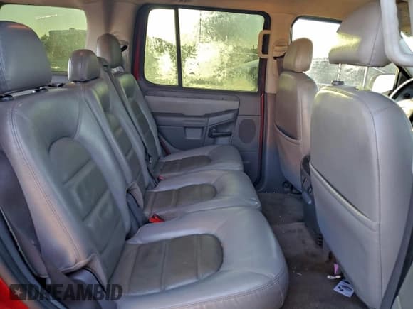 ✅ 2004 Ford Explorer XLT • VIN: 1FMZU63K64ZA42276 • Лот: 95897845. Опубликован ранее на Copart с пробегом 188 715 миль. Бесплатный доступ к архиву аукционных продаж из США и подробный отчёт об истории автомобиля на DreamBid. Изображение 11.