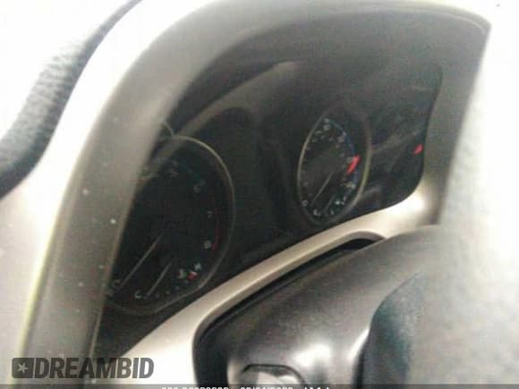 ✅ 2017 Toyota RAV4 LE • VIN: JTMBFREV1HJ703273 • Lot: 36029232. Listed on IAAI with 119,549 mi. Free auction sales archive from the USA and detailed vehicle history report at DreamBid. Image 7.