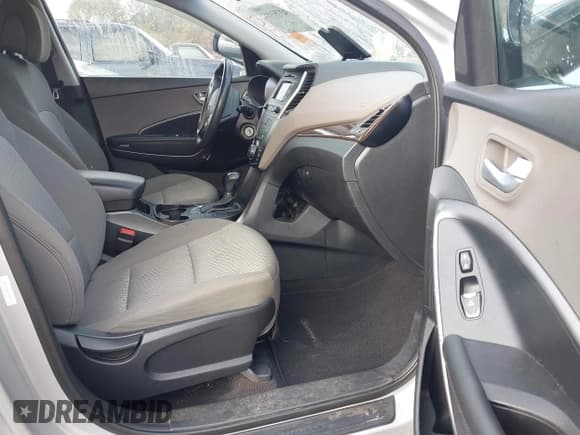 ✅ 2017 Hyundai Santa Fe 2.4L • VIN: 5XYZTDLB6HG485933 • Lot: 43753493. Listed on IAAI with 91,826 mi. Free auction sales archive from the USA and detailed vehicle history report at DreamBid. Image 5.