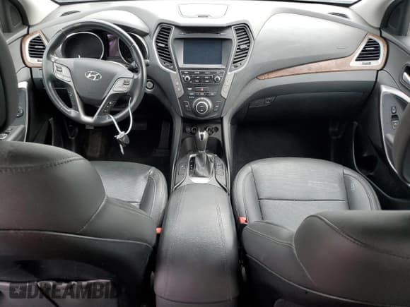 ✅ 2018 Hyundai Santa Fe 2.0T • VIN: 5NMZUDLA1JH058790 • Лот: 73980193. Опубликован ранее на Copart с пробегом 139 337 миль. Бесплатный доступ к архиву аукционных продаж из США и подробный отчёт об истории автомобиля на DreamBid. Изображение 8.