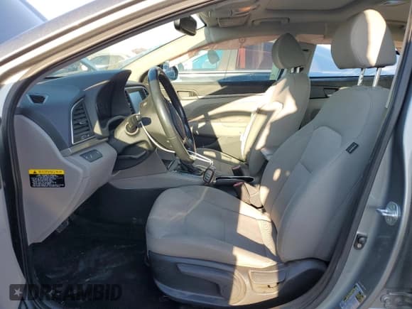 ✅ 2018 Hyundai Elantra Value Edition • VIN: KMHD84LF7JU633554 • Лот: 80498425. Опубликован ранее на Copart с пробегом 110 061 миль. Бесплатный доступ к архиву аукционных продаж из США и подробный отчёт об истории автомобиля на DreamBid. Изображение 7.