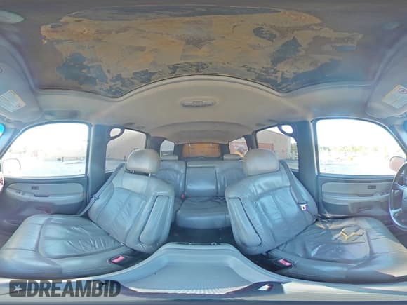 ✅ 2002 Chevrolet Suburban Z71 • VIN: 3GNFK16ZX2G216704 • Lot: 82005935. Listed on Copart with 296,826 mi. Free auction sales archive from the USA and detailed vehicle history report at DreamBid. Image 14.