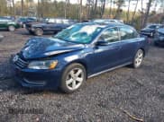 ✅ 2013 Volkswagen Passat SE • VIN: 1VWBP7A37DC047405 • Lot: 43657583. Wystawiony na IAAI z przebiegiem 168 471 mil. Bezpłatny archiwum sprzedaży aukcyjnych z USA i szczegółowy raport historii pojazdu na DreamBid. Zdjęcie 2.