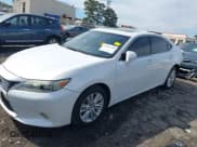 ✅ 2014 Lexus ES 330 • VIN: JTHBK1GG2E2135373 • Lot: 43457445. Listed on IAAI with 71,939 mi. Free auction sales archive from the USA and detailed vehicle history report at DreamBid. Image 18.
