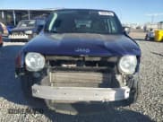 ✅ 2018 Jeep Renegade Sport • VIN: ZACCJBAB5JPG80768 • Lot: 93261935. Wystawiony na Copart z przebiegiem 101 741 mil. Bezpłatny archiwum sprzedaży aukcyjnych z USA i szczegółowy raport historii pojazdu na DreamBid. Zdjęcie 5.