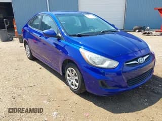 ✅ 2013 Hyundai Accent GLS • VIN: KMHCT4AE5DU481430 • Lot: 42970971. Wystawiony na IAAI z przebiegiem 141 993 mil. Bezpłatny archiwum sprzedaży aukcyjnych z USA i szczegółowy raport historii pojazdu na DreamBid. Zdjęcie 1.