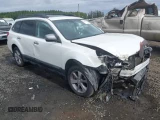 ✅ 2013 Subaru Outback Limited • VIN: 4S4BRDSC3D2263618 • Lot: 43429514. Wystawiony na IAAI z przebiegiem 184 220 mil. Bezpłatny archiwum sprzedaży aukcyjnych z USA i szczegółowy raport historii pojazdu na DreamBid. Zdjęcie 1.