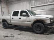 ✅ 2005 Chevrolet Silverado 2500HD LS • VIN: 1GCHK23275F823812 • Lot: 43520231. Wystawiony na IAAI z przebiegiem 227 443 mil. Bezpłatny archiwum sprzedaży aukcyjnych z USA i szczegółowy raport historii pojazdu na DreamBid. Zdjęcie 13.