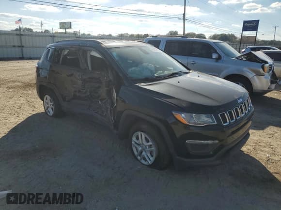 ✅ 2021 Jeep Compass Sport • VIN: 3C4NJCAB4MT518545 • Lot: 90060955. Listed on Copart with 31,088 mi. Free auction sales archive from the USA and detailed vehicle history report at DreamBid. Image 4.