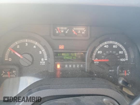 ✅ 2011 Ford Econoline Passenger XLT • VIN: 1FBNE3BL6BDB10888 • Lot: 85581125. Listed on Copart with 270,030 mi. Free auction sales archive from the USA and detailed vehicle history report at DreamBid. Image 9.