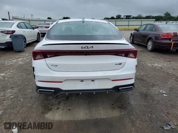 ✅ 2022 Kia K5 GT-Line • VIN: 5XXG64J2XNG145959 • Lot: 59951795. Wystawiony na Copart z przebiegiem 33 472 mil. Bezpłatny archiwum sprzedaży aukcyjnych z USA i szczegółowy raport historii pojazdu na DreamBid. Zdjęcie 6.