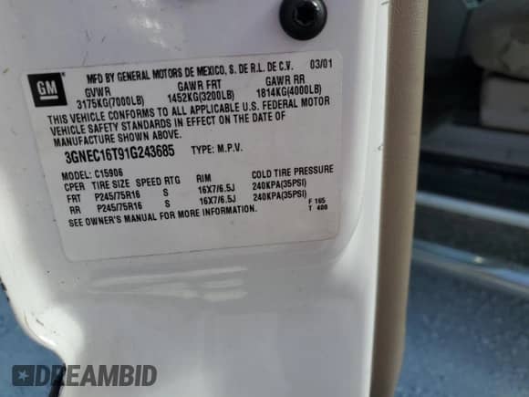 2001 Chevrolet Suburban LS z VIN 3GNEC16T91G243685, wystawiony jako Copart lot #76985874 z przebiegiem Nie podano mil oraz Nie do naprawy • Non repairable. Historia ofert i sprzedaży dostępna na DreamBid. Obrazek 14.