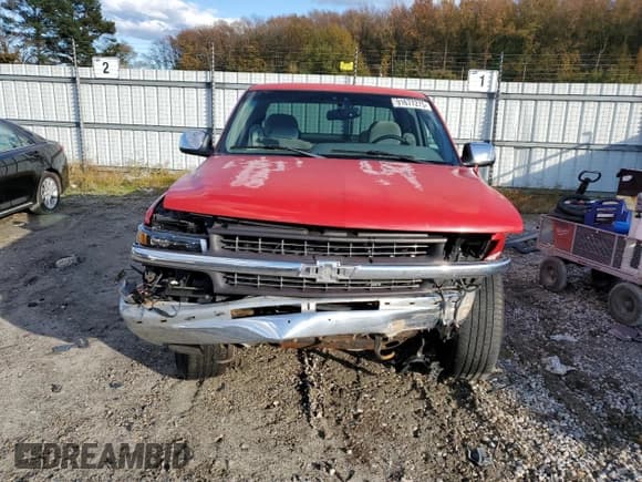 ✅ 2000 Chevrolet Silverado 1500 • VIN: 1GCEK19T7YZ326324 • Лот: 91677275. Опубликован ранее на Copart с пробегом 234 558 миль. Бесплатный доступ к архиву аукционных продаж из США и подробный отчёт об истории автомобиля на DreamBid. Изображение 5.