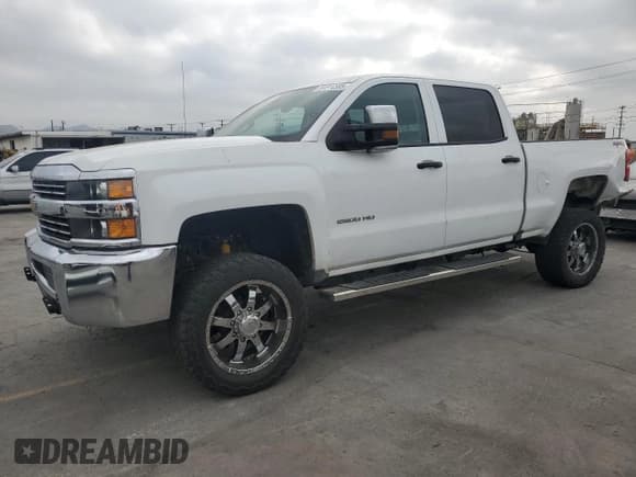 ✅ 2018 Chevrolet Silverado 2500HD Work Truck • VIN: 1GC1KUEG5JF127434 • Лот: 91514585. Опубликован ранее на Copart с пробегом 182 699 миль. Бесплатный доступ к архиву аукционных продаж из США и подробный отчёт об истории автомобиля на DreamBid. Изображение 1.